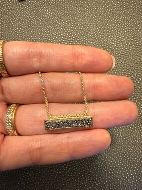 Kendra Scott Gold Leanor Bar Necklace in Charcoal Drusy